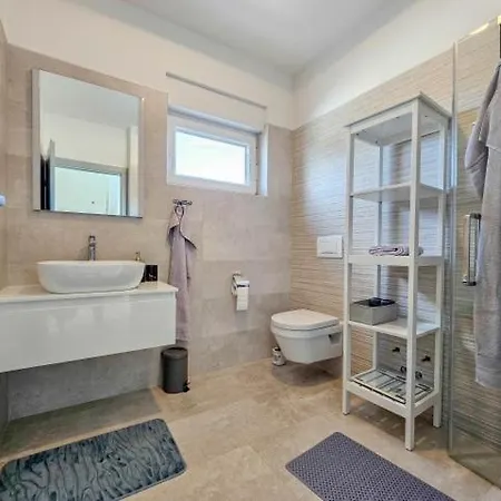 Sea House 1 * Novigrad Istria