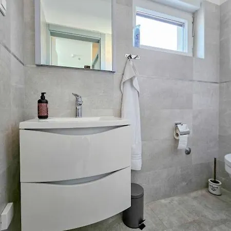 Sea House 1 * Novigrad Istria